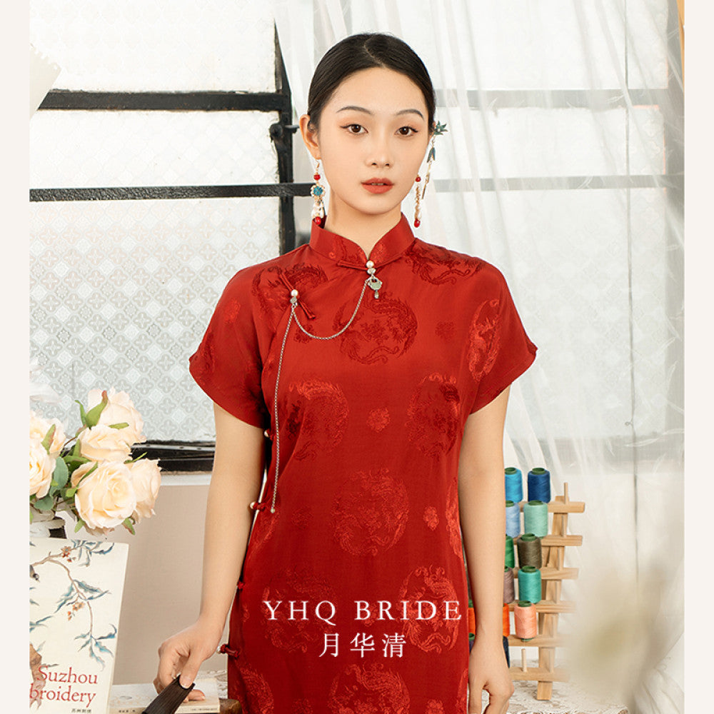 He Yue Hua Qing Frost Branch Red Cheongsam Toast Dress 2025 New Full Open Back Retro Engagement and Wedding Dress image 6