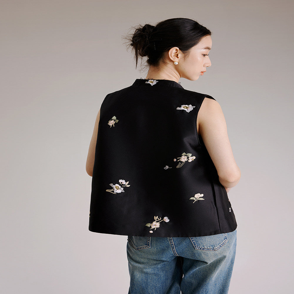 Jiaqi Custom Silk and Wool Texture Heavy Work Positioning High Density Embroidery Embroidered Lace Stand up Collar Chinese Style Fashion Vest image 5