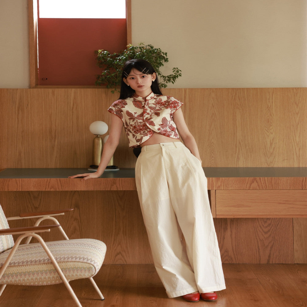 New in June CHARMMY YE New Chinese style stand up collar red jacquard short top image 4