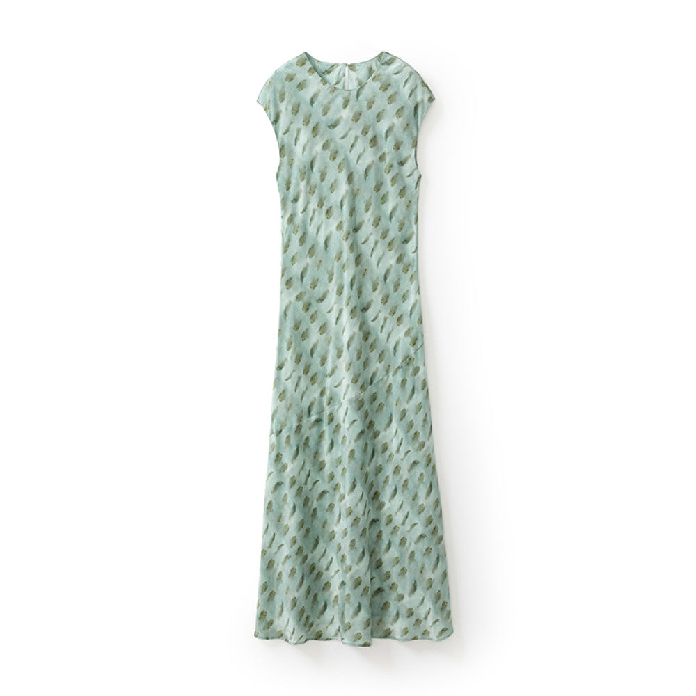 Different from the market version 1OO silk double crepe dress with small cap sleeves asymmetrical bias cut and waisted mulberry silk printed dress image 6