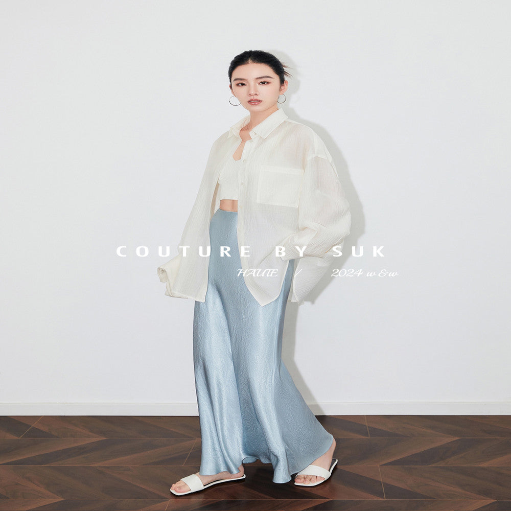 SUK protagonist halo Acetate satin midi skirt for women in summer 2025 new high waist slimming and hip hugging long skirt image 4