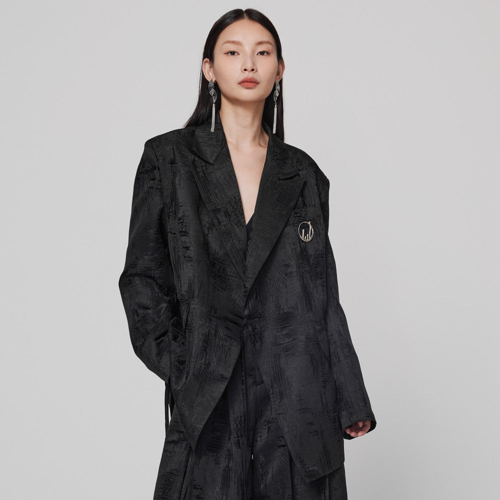 Autumn black new Chinese style suit jacket for women with a sense of luxury loose and dark style silhouette suit with a cinched waist design image 2