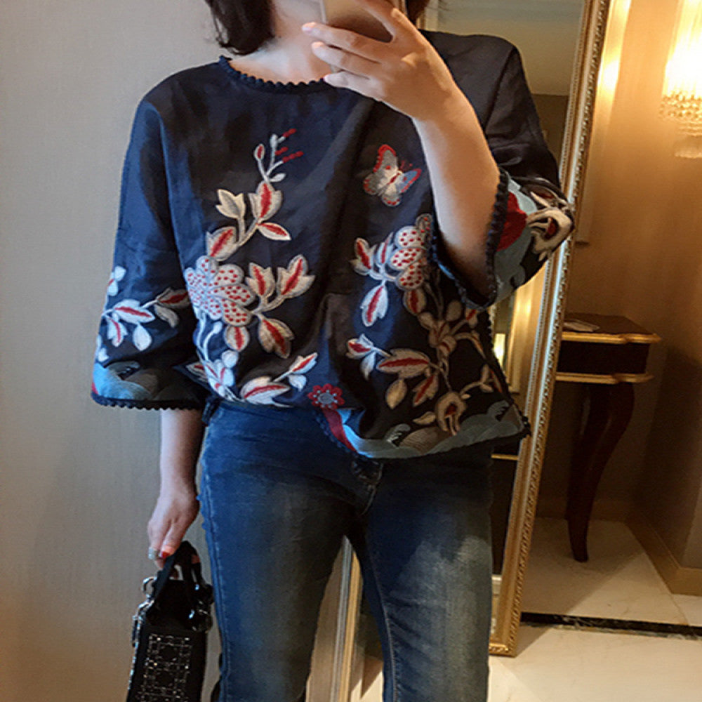 Heavy Industry Embroidered Linen Shirt for Women with a Small Design Sense 2025 Spring and Autumn New Style Chinese Retro Tang Costume Fashionable and High end image 3