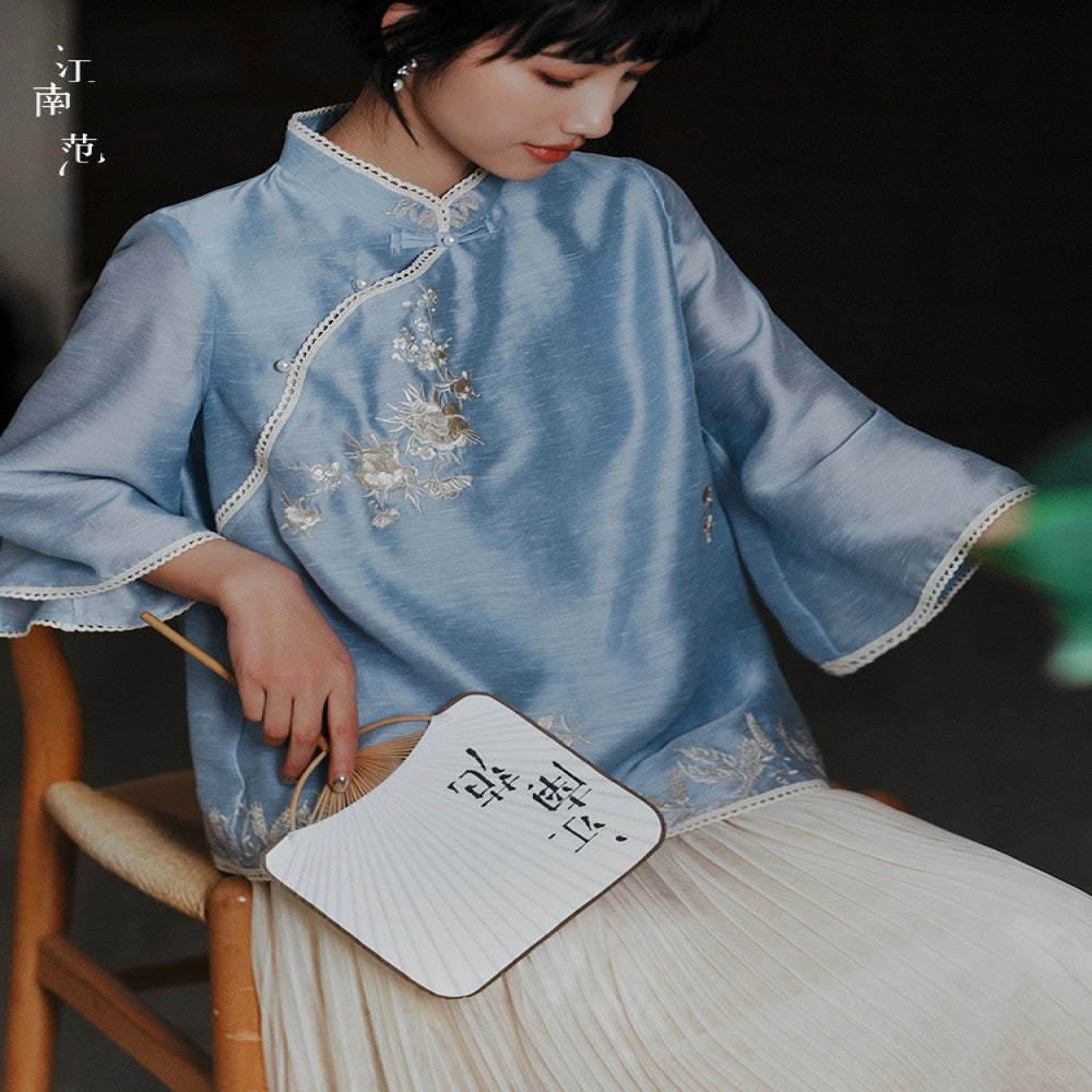 Jiangnan Fan New Chinese style Women s Clothing Improved Blue Cheongsam Top Embroidered Young Style Republic of China Style Retro Style Small Shirt image 3