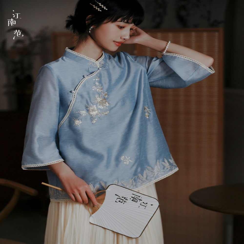 Jiangnan Fan New Chinese style Women s Clothing Improved Blue Cheongsam Top Embroidered Young Style Republic of China Style Retro Style Small Shirt image 4