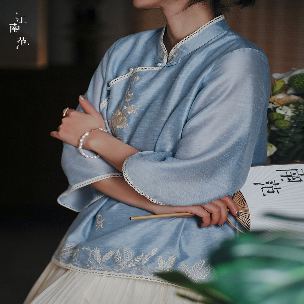 Jiangnan Fan New Chinese style Women s Clothing Improved Blue Cheongsam Top Embroidered Young Style Republic of China Style Retro Style Small Shirt image 5