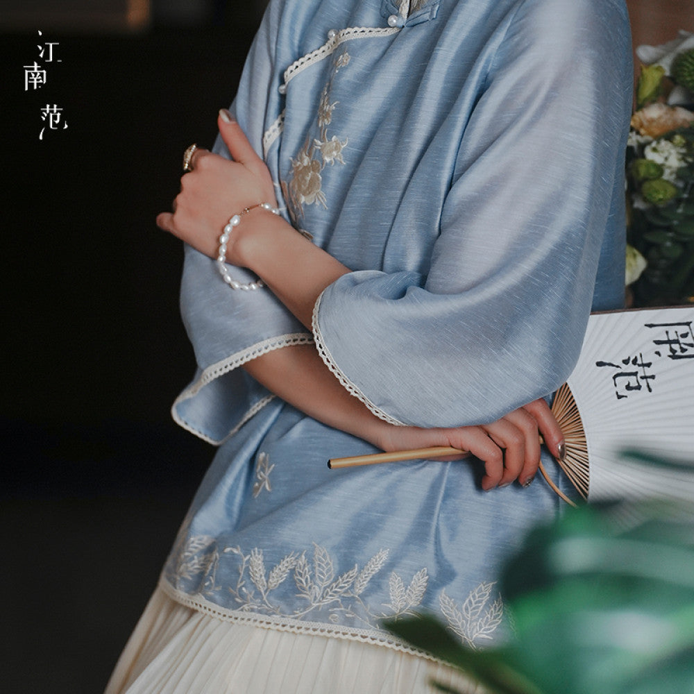 Jiangnan Fan New Chinese style Women s Clothing Improved Blue Cheongsam Top Embroidered Young Style Republic of China Style Retro Style Small Shirt image 18