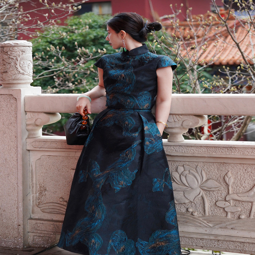 Cheng Yu Gao Ding Feng Luan Jin Lin Xin Chinese style silk gilded embroidery slanted collar cheongsam top and skirt set image 5