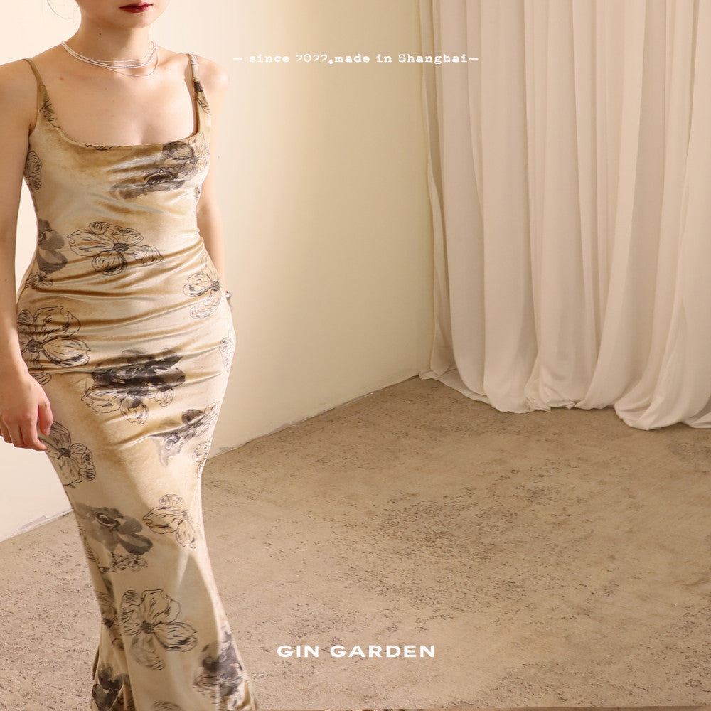 GinGarden original design slim fit U neck tea break niche print ink painting velvet exquisite spring and summer camisole skirt image 4