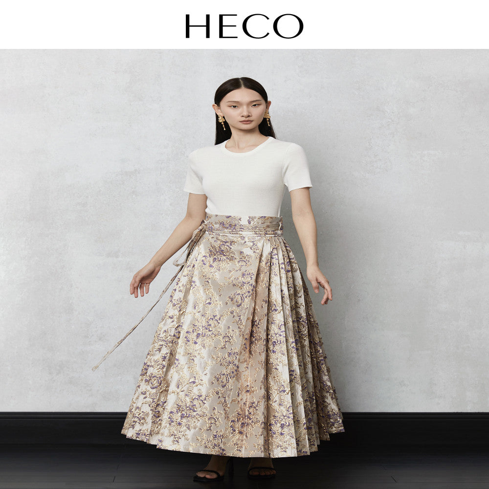 HECO Nanzhiqu new Chinese style golden horse face skirt 2025 new autumn relief half body long skirt for women image 2