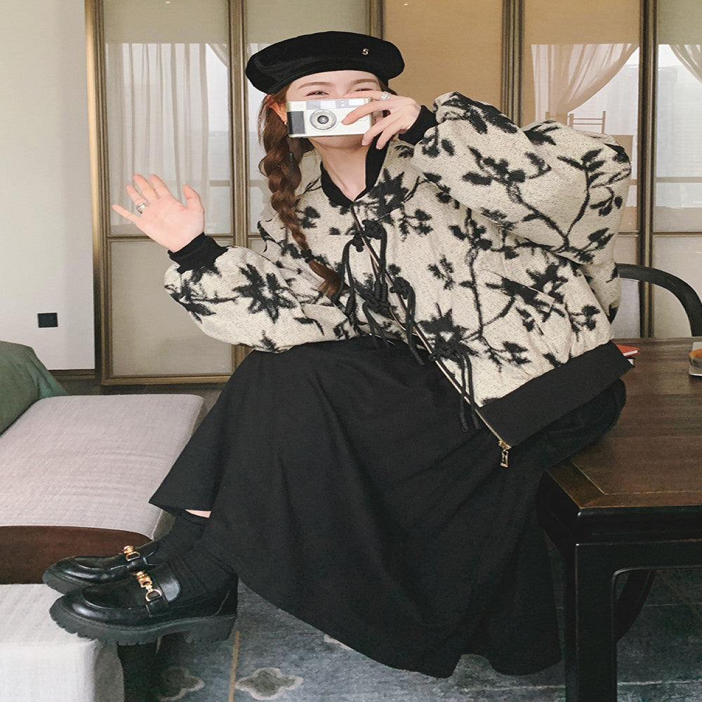 New Chinese style embroidered jacket with a niche design women s 2025 spring new loose short baseball jacket top image 3