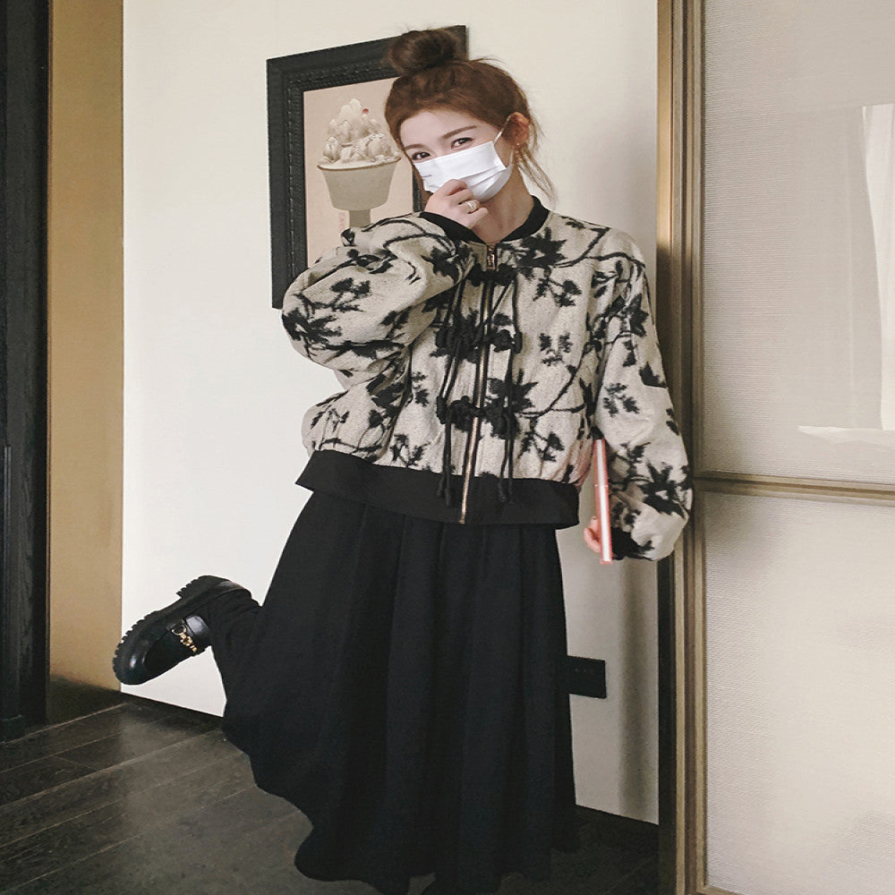 New Chinese style embroidered jacket with a niche design women s 2025 spring new loose short baseball jacket top image 4