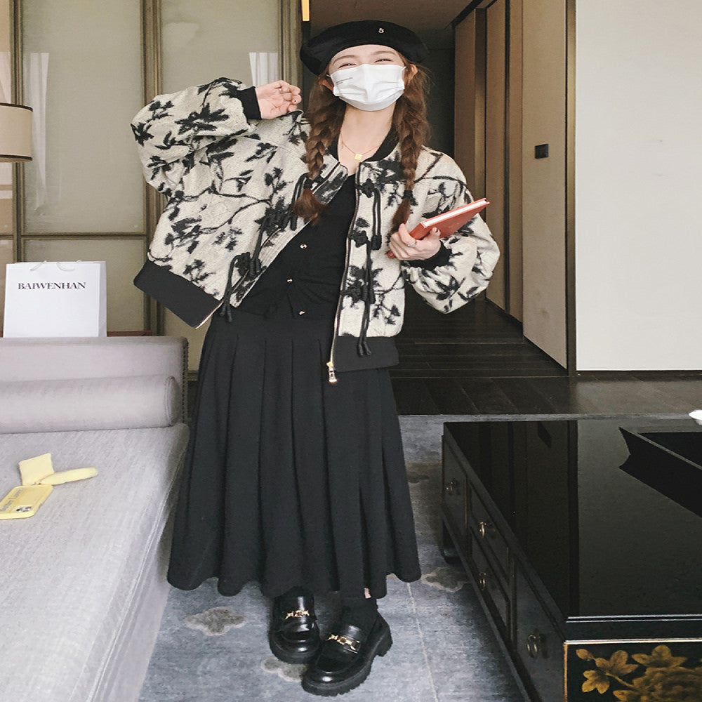 New Chinese style embroidered jacket with a niche design women s 2025 spring new loose short baseball jacket top image 5