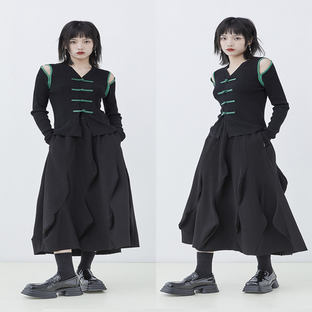 Original designer s black irregular half skirt for women in autumn and winter deconstructing waves and stitching medium length A line skirt image 2