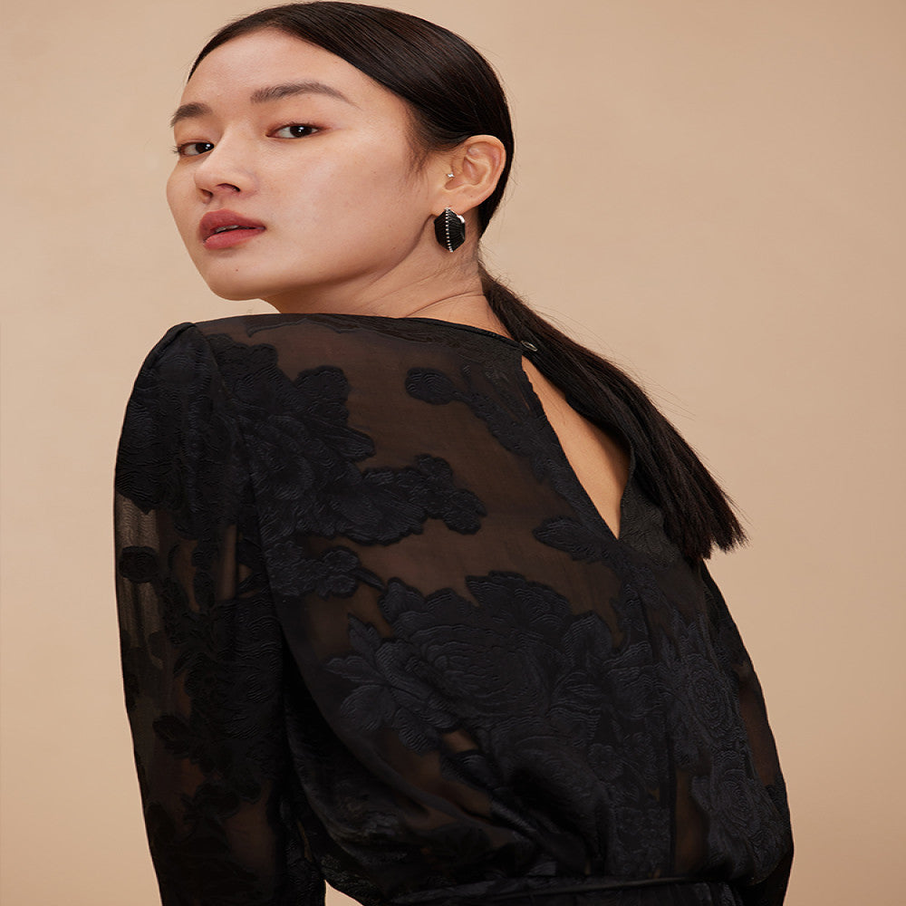 Ruyi Lianyun Spring and Autumn New Round Neck Long Sleeve Mulberry Silk Scissors Shirt Women s Retro New Chinese Style Top image 5