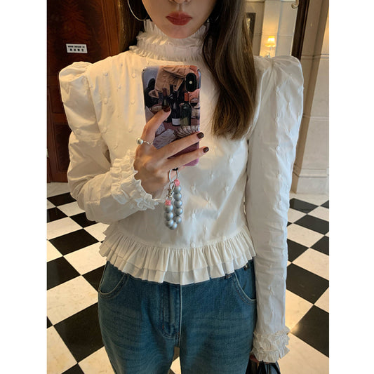 Luoluo Zhuanjie white French style shirt 2025 new women s autumn and winter design sense niche long sleeved top with a pullover inside