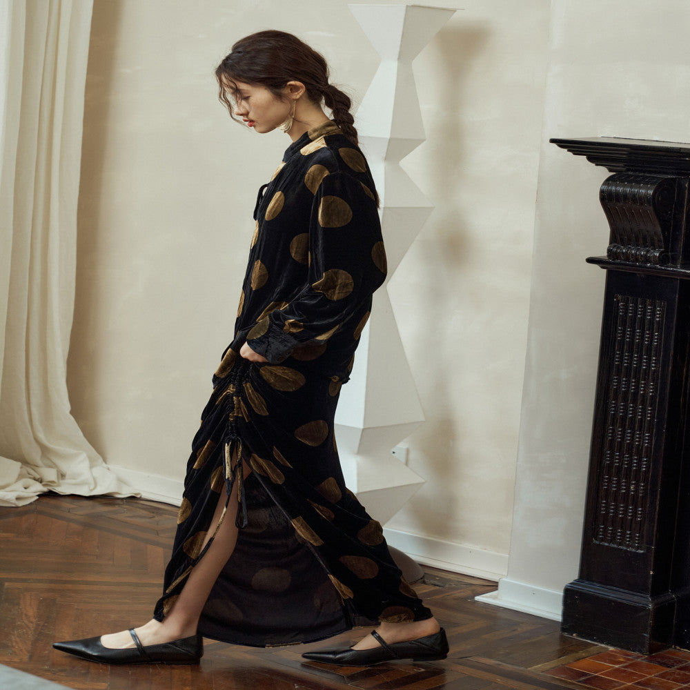 YUANYE Yuan Ye Yuan Yuan Yuan is full of original mulberry silk polka dot velvet new Chinese style shirt pleated half skirt set image 2