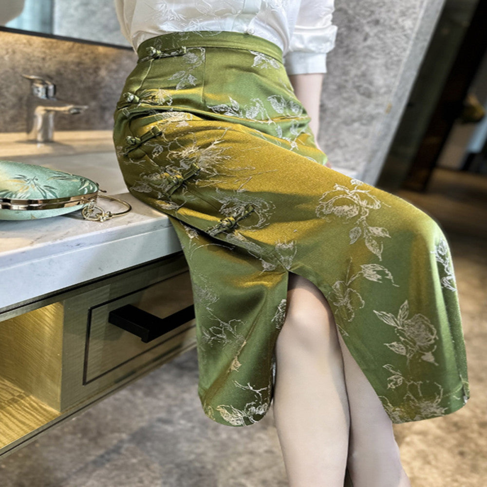 Ancient plant dyeing new Chinese style dress Chinese style half skirt for women in the spring and summer of 2025 wrapped buttocks buttoned open slit skirt image 0