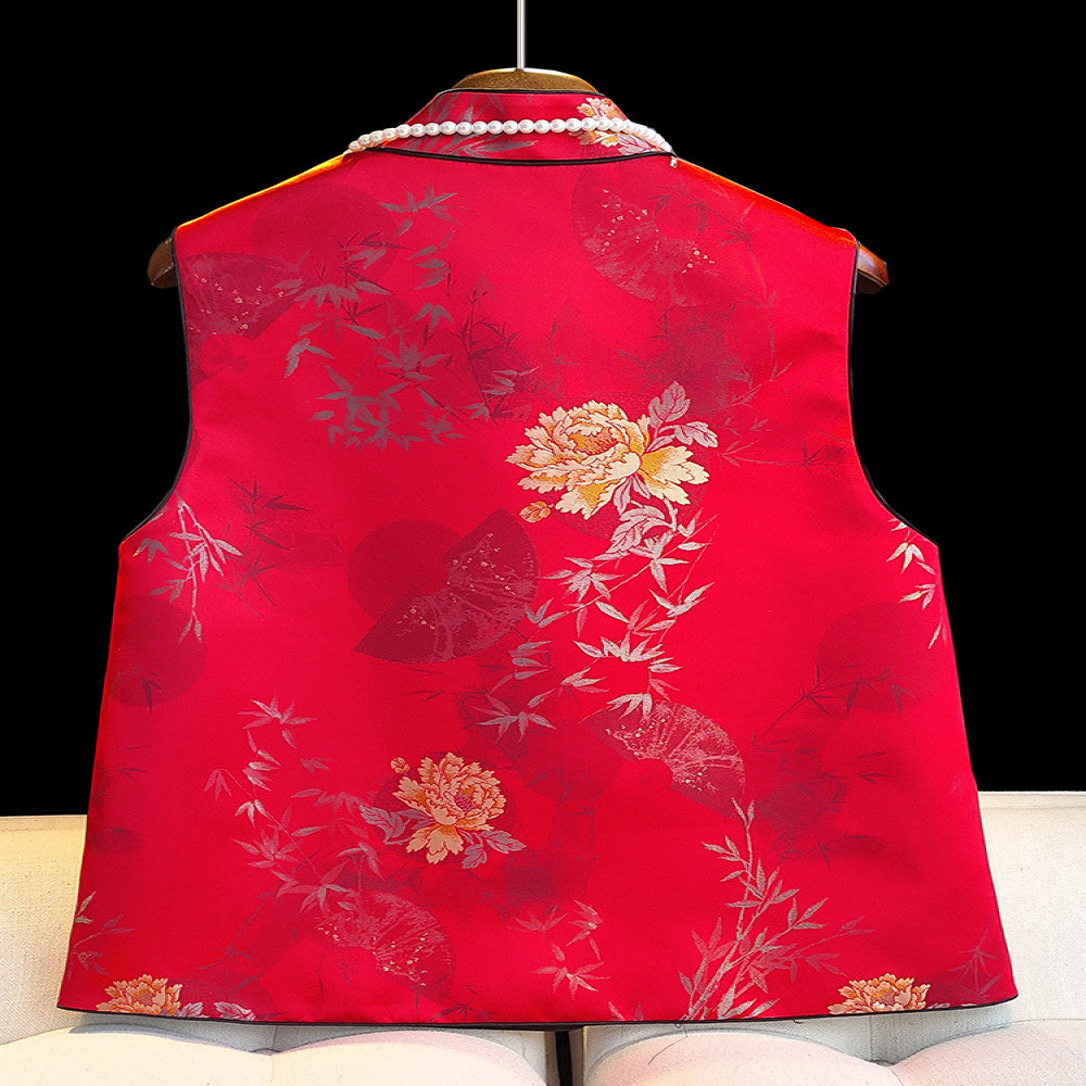 Red retro jacquard Chinese style vest women s original design New Year s clothing fashionable new Chinese style buckle top small jacket image 2