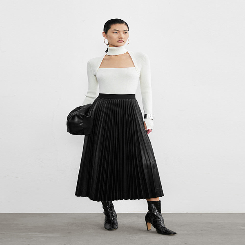 RoseLingLing machine washable wool high fashion detachable scarf slim fit and slimming knit top base sweater image 2