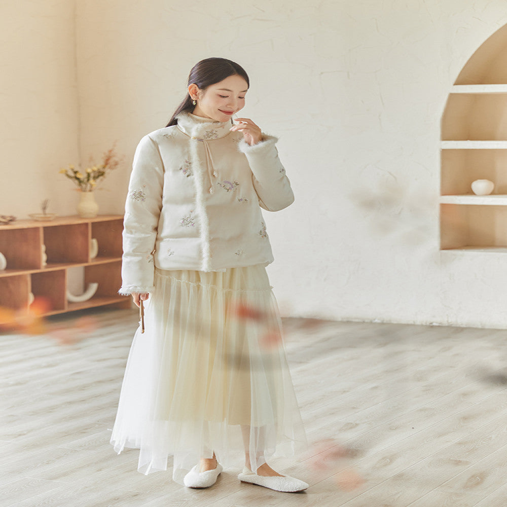 Mountain Colored Winter New Chinese style Women s Coat White Embroidered High Neck 90 Duck Down Thickened Warm Down Jacket image 6