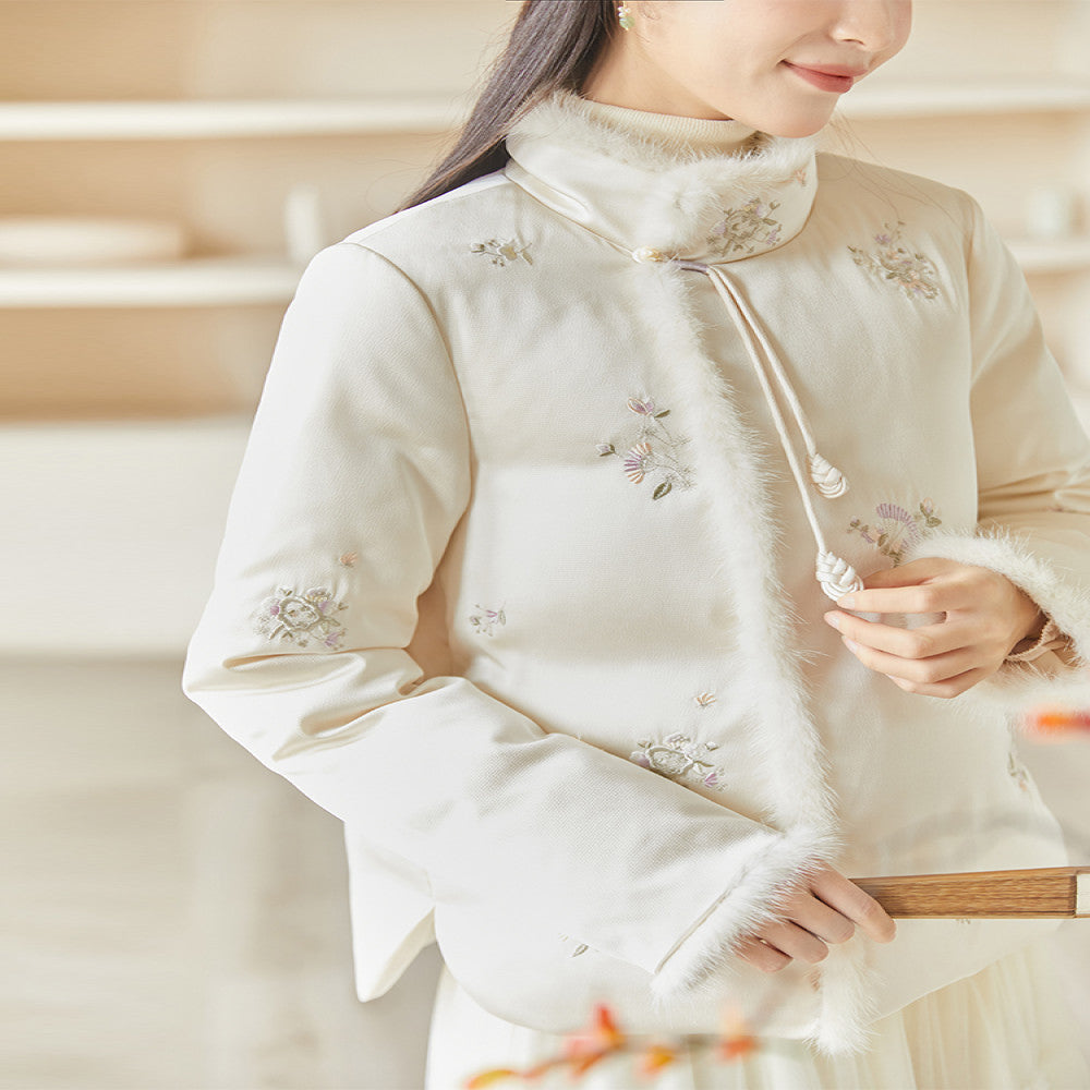 Mountain Colored Winter New Chinese style Women s Coat White Embroidered High Neck 90 Duck Down Thickened Warm Down Jacket image 9