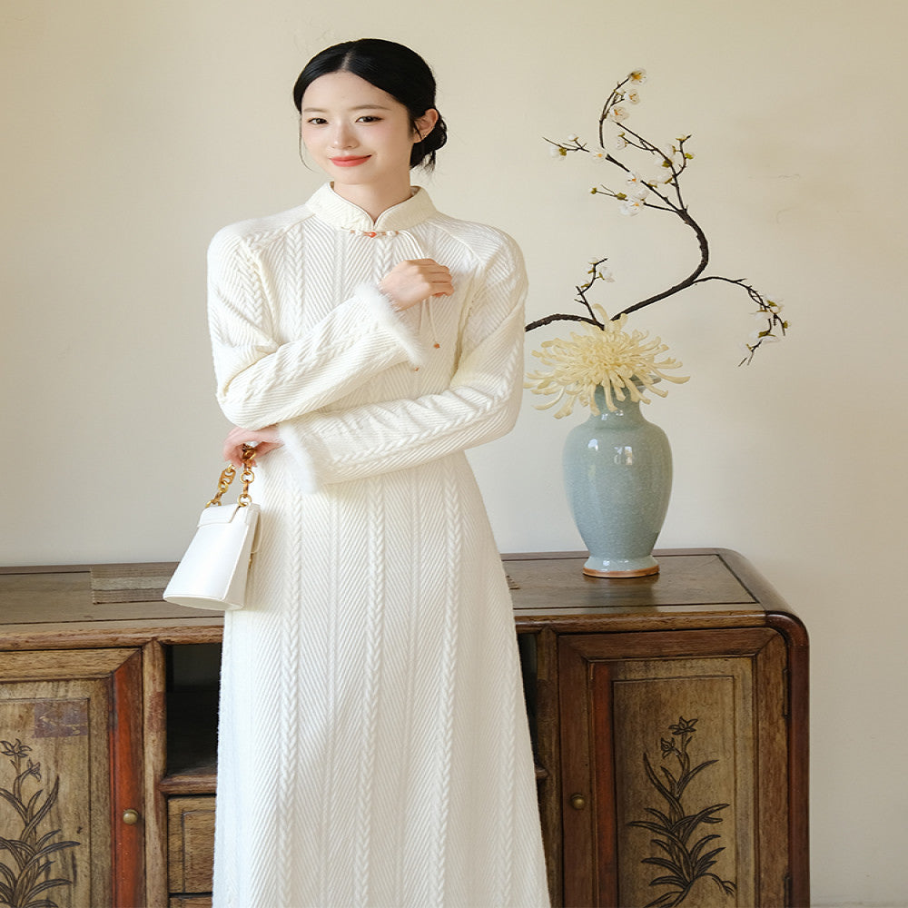 Mountain Colored New Chinese Knitted Dress Winter New Style Rice White Elegant Temperament Improved Cheongsam Young Style image 3