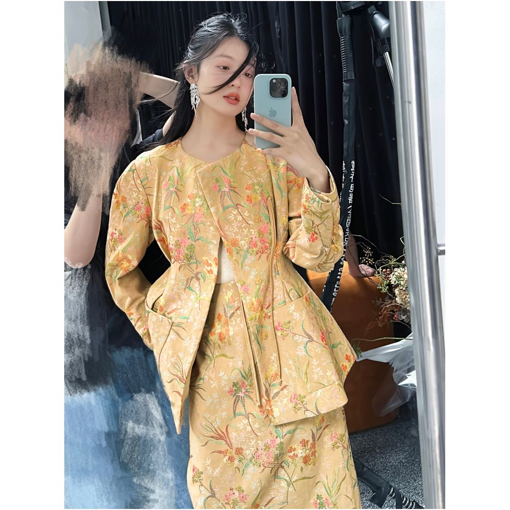 New Chinese style flower and bird painting jacquard fabric vintage style three dimensional waist hugging jacket hip hugging skirt image 0
