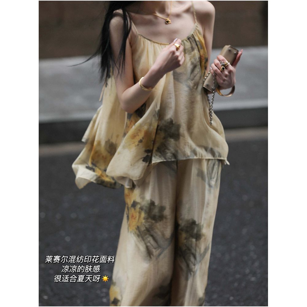 30 off Clear Warehouse Summer Poetry and Prose Ink Pen Flowery Lyocell Loose Printed Strap High Waist Wide Leg Pants Women s Summer image 2