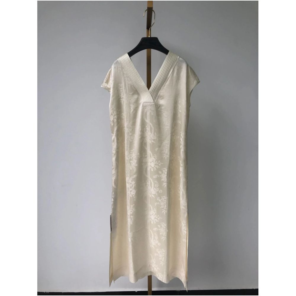 High end Heavy Industry New Chinese Style 2025 Summer Chinese Style Jacquard Elegant Tea Clothing Tassel Improved Cheongsam Dress image 2