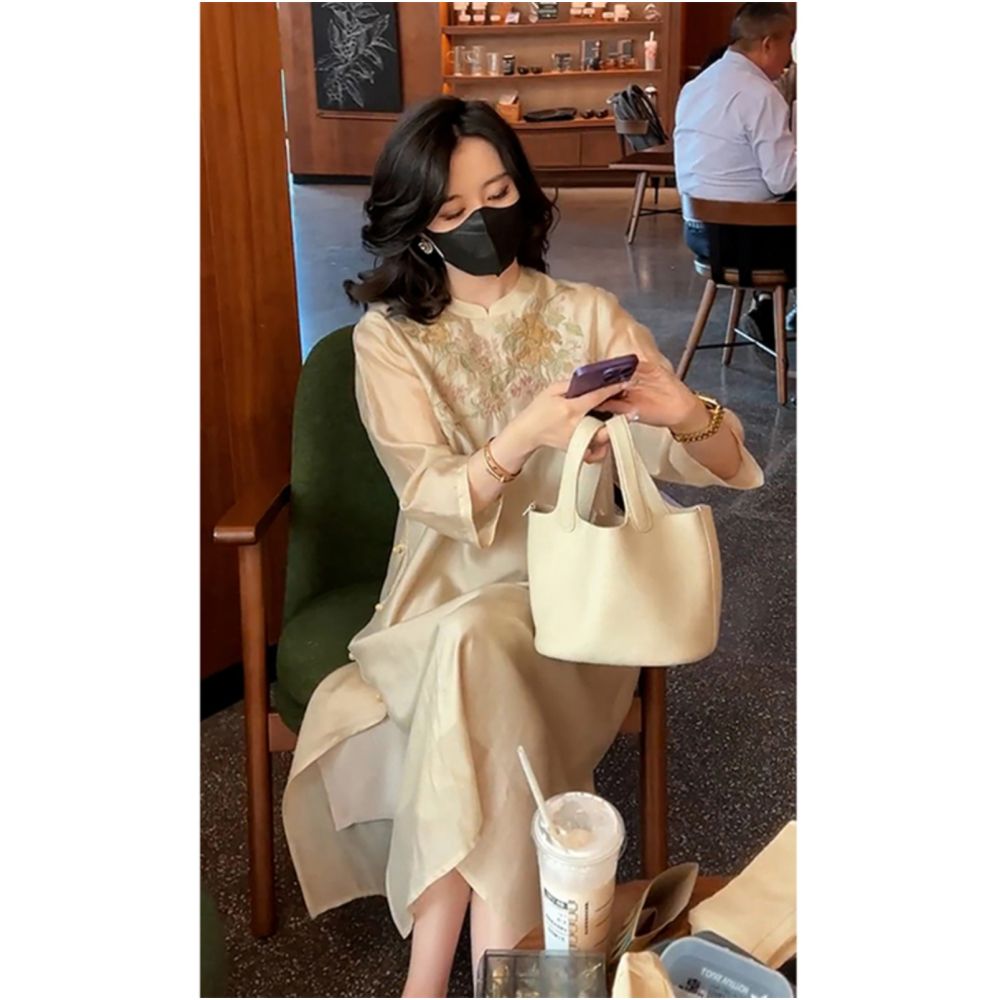 2025 Autumn Clothing Heavy Industry Embroidery and Printing High end New Chinese Style Women s Wear High end Exquisite Chiffon Dress image 2