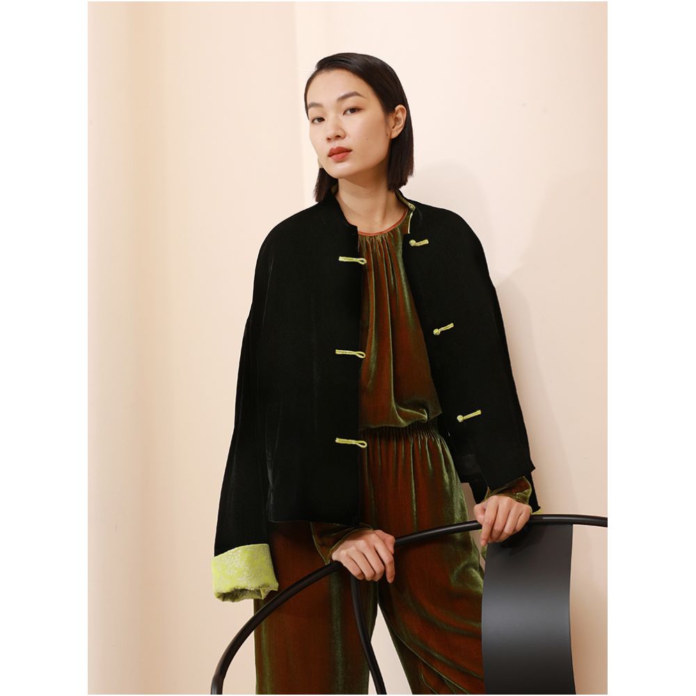 Ruyi Lianyun Spring and Autumn New Silk Velvet Pan Button Short Coat for Women Retro New Chinese Style Loose and Slim Top image 3