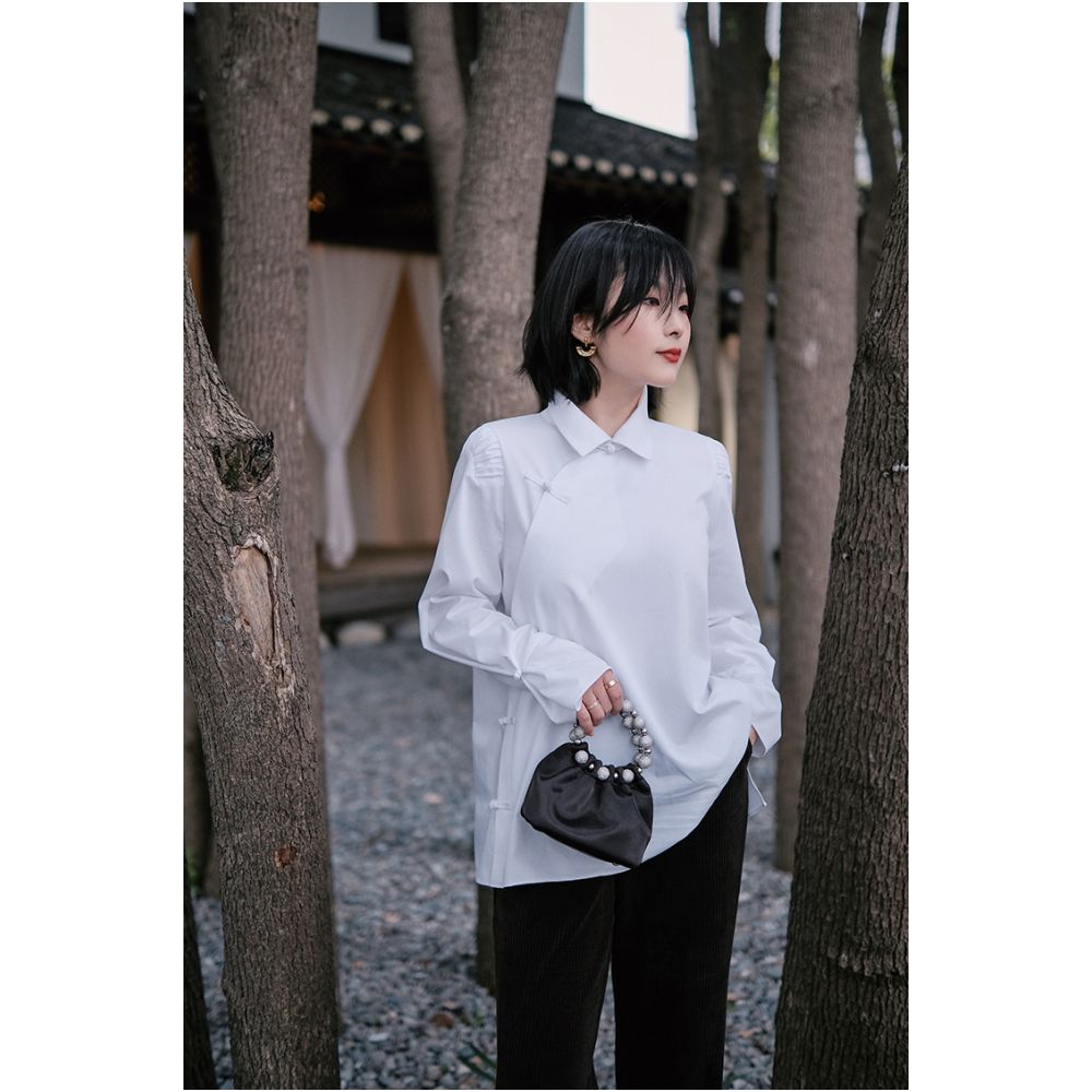 Interface bamboo fiber deconstructionist new Chinese style stand up collar buckle elegant and versatile right angled shoulder white shirt for women image 7