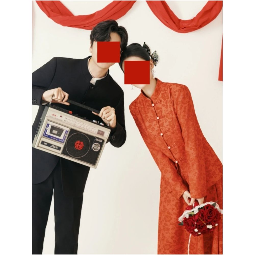 A set of high end Chinese style engagement dresses paired with a new Chinese style red dress in stock for autumn image 4