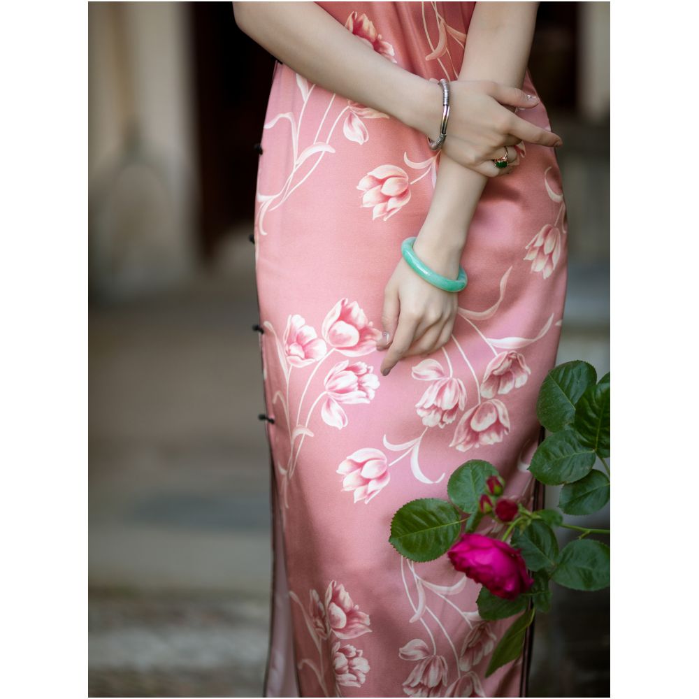 Yuxiang Qianmo One City Wind Fabric Summer style silk retro Republican style printed short sleeved full open cheongsam daily image 2