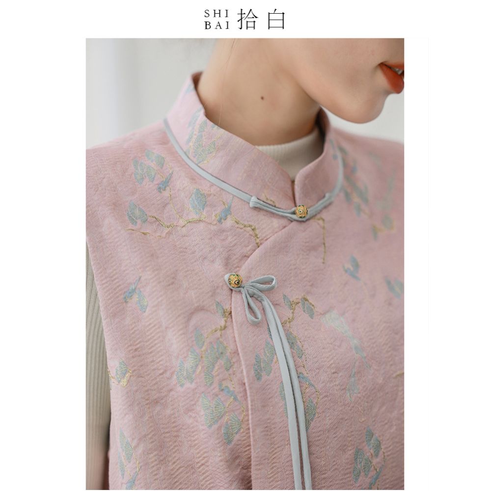 SHIBAI White Collection New Chinese Original Spring and Autumn Daily Improvement National Style Tang Costume Jacquard Standing Collar Horse Clip Short Coat for Women image 8