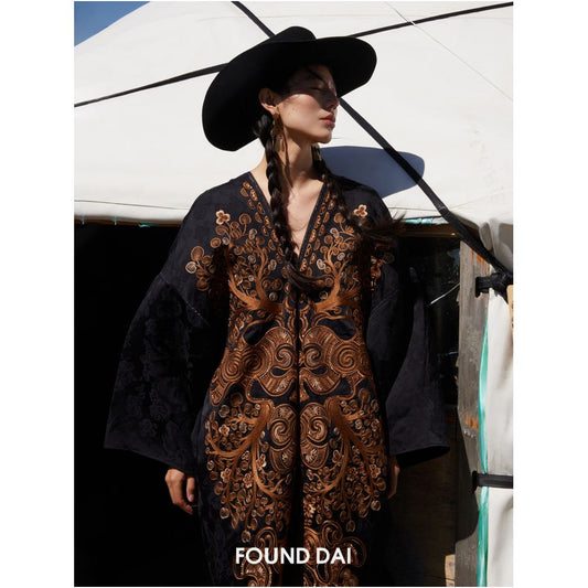 ASAYA4800 – Heritage Luxe Embroidered Kaftan 🌿✨