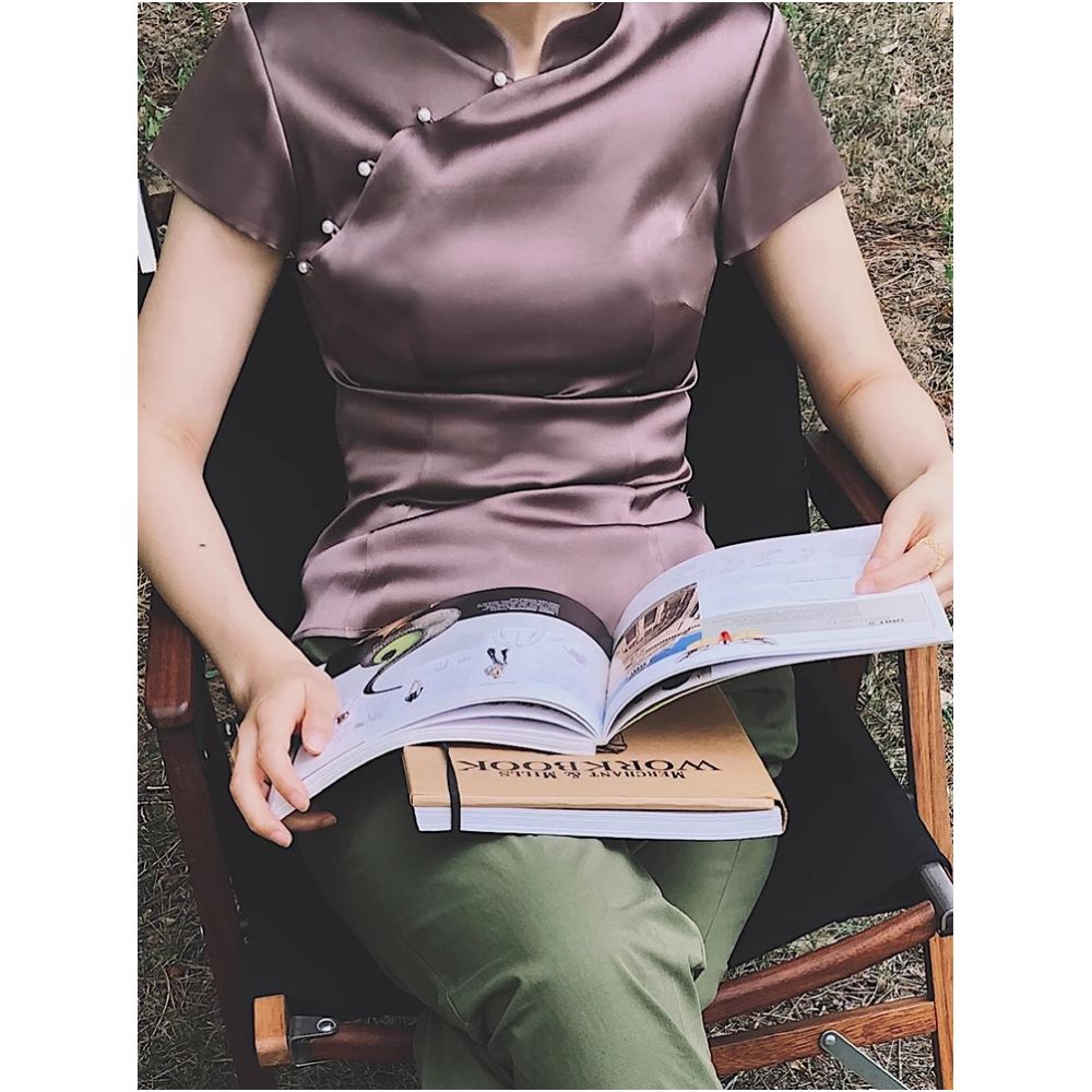 Monthly poster silk cheongsam top appears slim with exposed waist slightly wide short sleeved stand up collar slim fit silk side zipper image 106