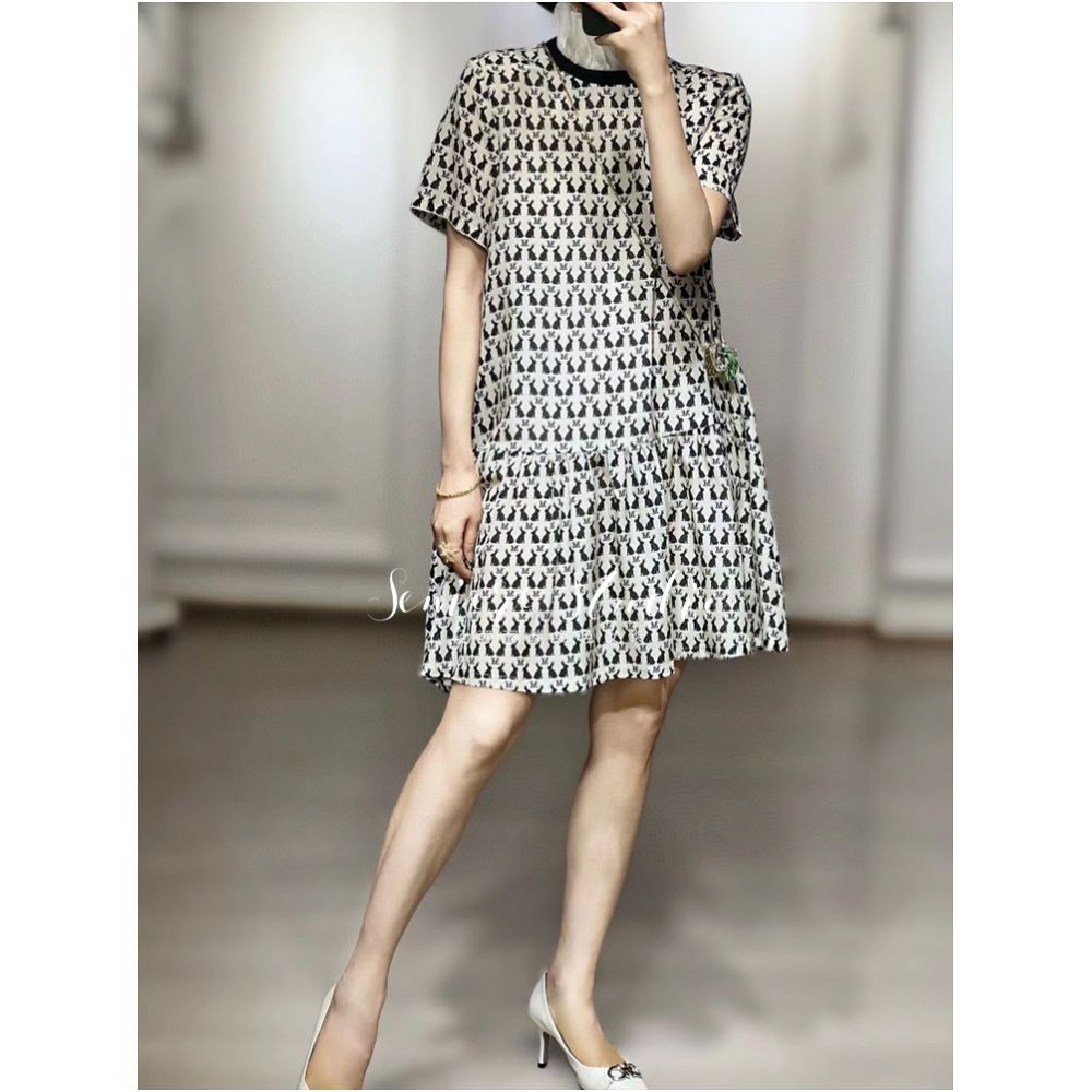 European 100 mulberry silk cat printed silk dress for women loose fit slimming and age reducing A line doll dress summer 2025 image 4