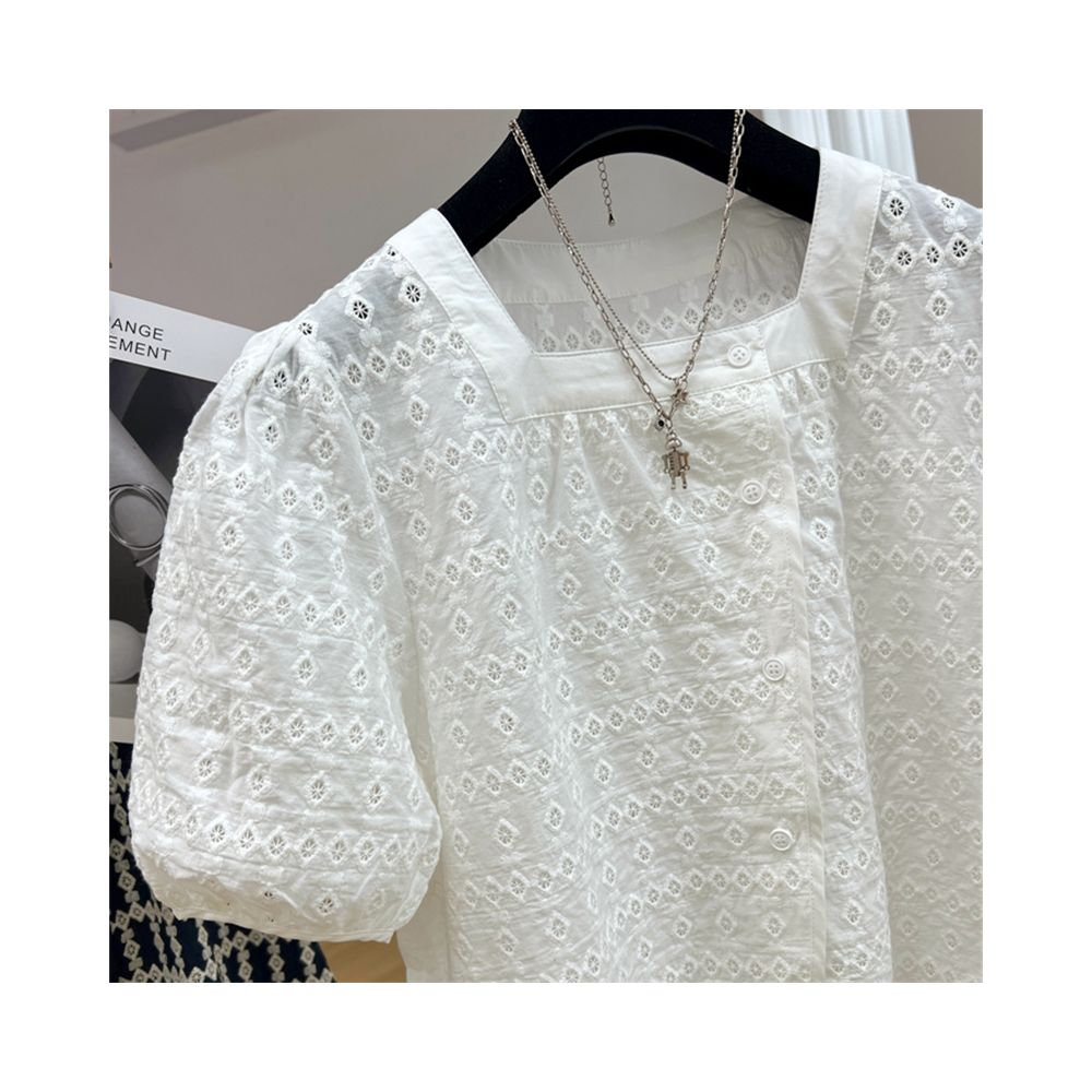 Short sleeved shirt for women summer 2025 new style chubby little sister stylish small shirt design sense niche chic square neck top image 4