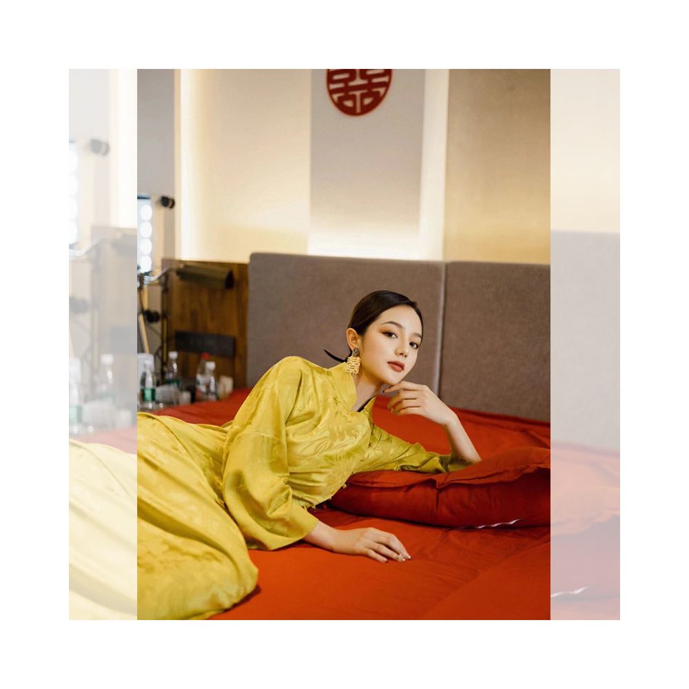 Golden Morning Robe Female Bride Improved Cheongsam Young Style New Chinese Style Yellow Dress Early Autumn Engagement Dress image 3