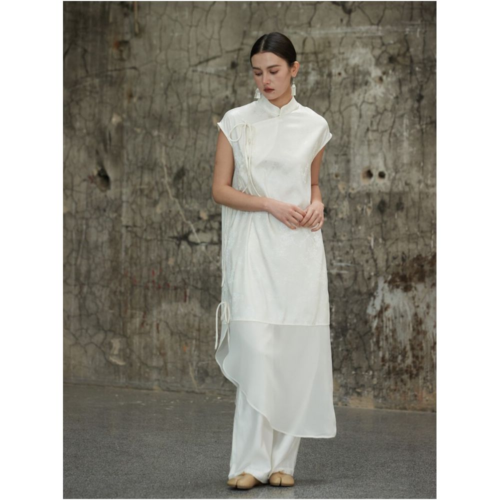 TAORAN New Chinese style Improved Cheongsam Skirt 2024 New Slant Front Elegant High end Chinese Style Girl Dress image 3