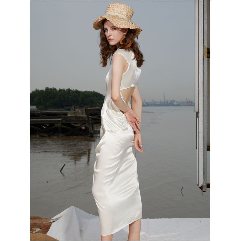 Clearance Original design black and white elegant new Chinese style modified cheongsam exquisite romantic dress image 3
