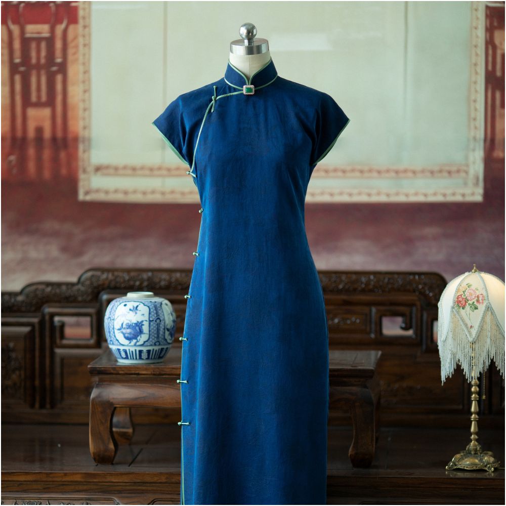 A touch of indigo One city style fluff Silk perforated Luo Xiangyun yarn retro Republican style short sleeved cheongsam for women image 17