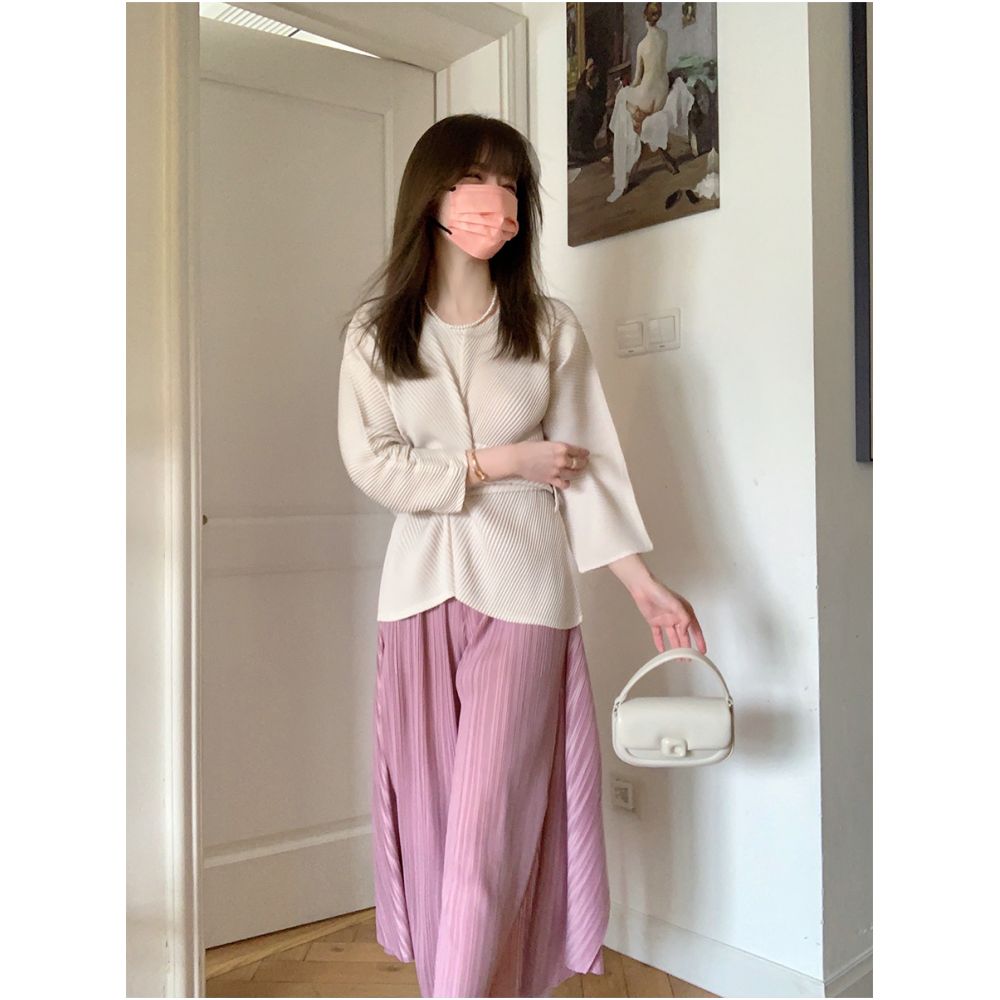 Whitecube2024 Spring Miyake style pleated round neck tied waist shirt loose hanging shirt top for women image 2