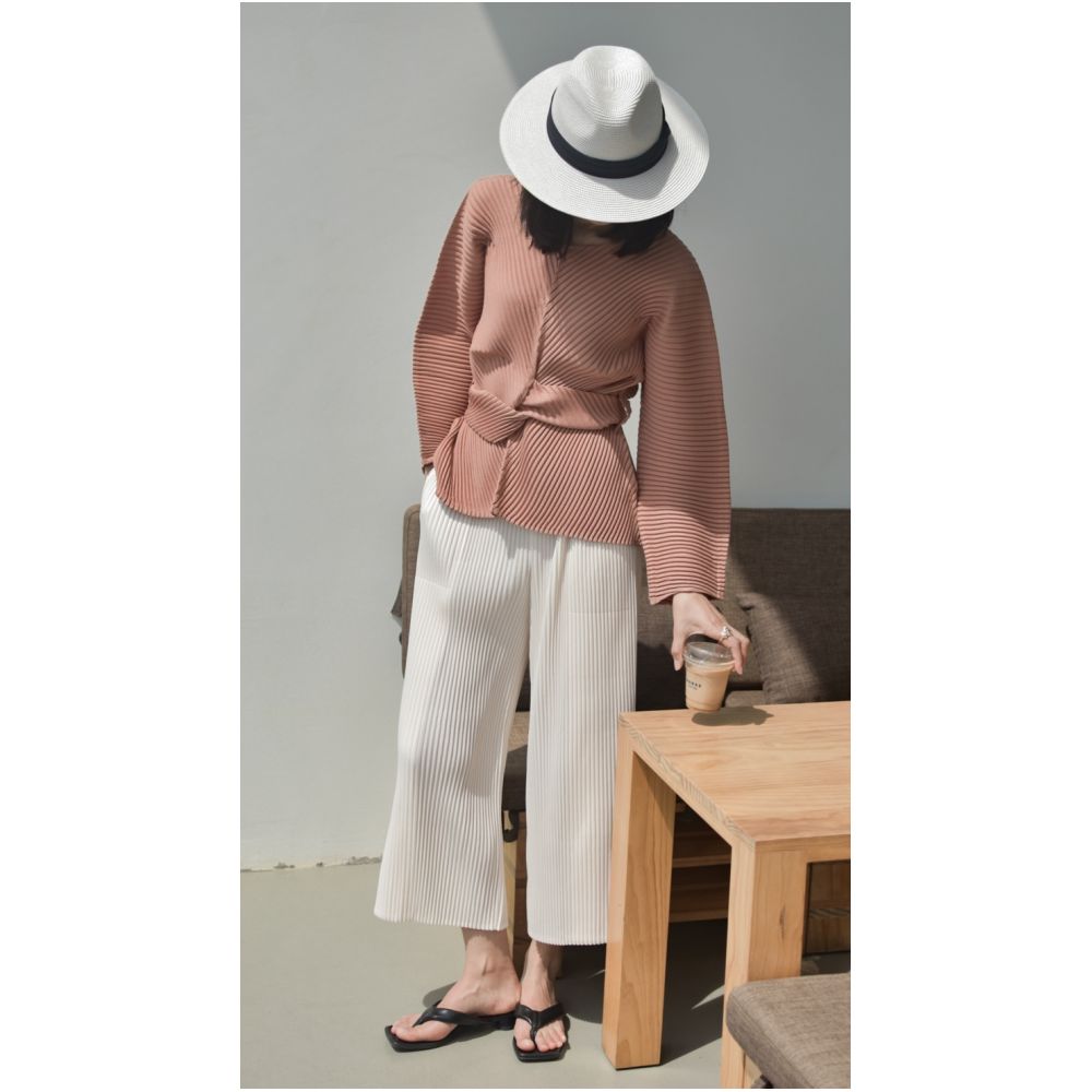 Whitecube2024 Spring Miyake style pleated round neck tied waist shirt loose hanging shirt top for women image 14