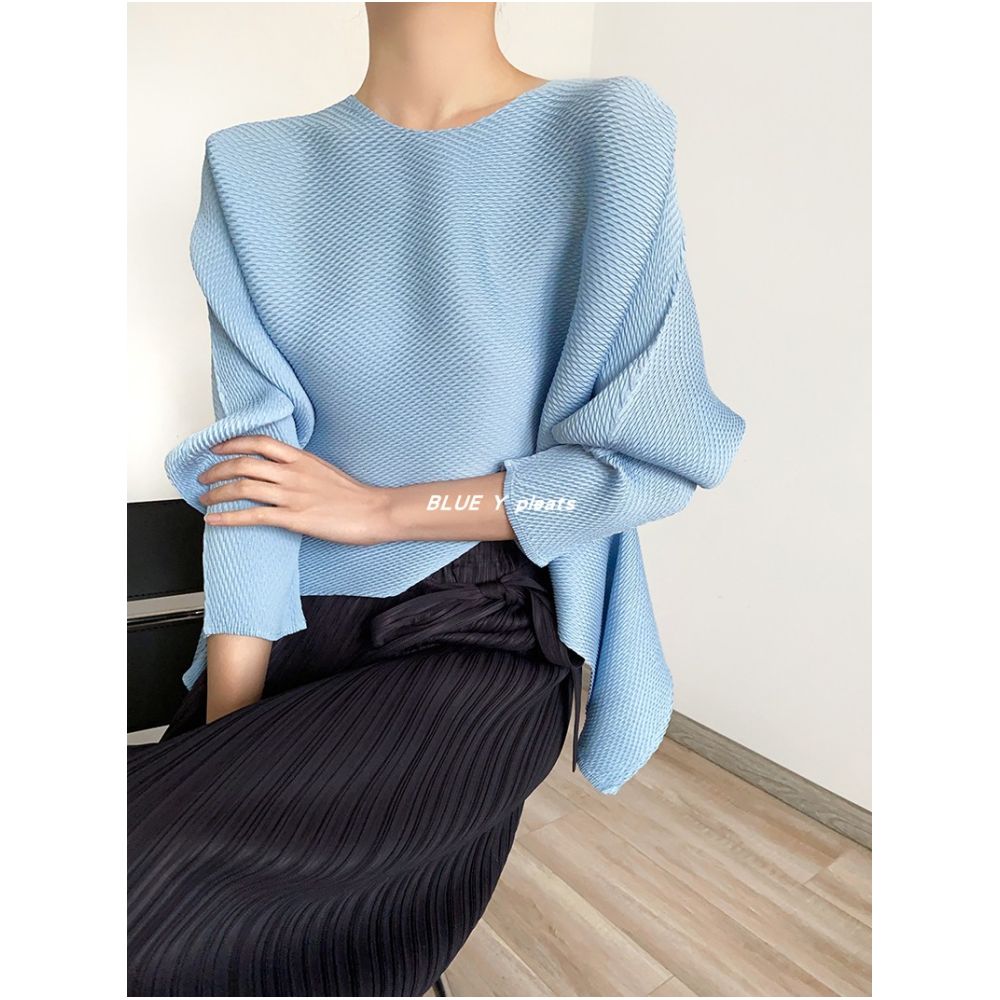 Asaya702 - Spring/Summer 2022 crewneck draped loose pleated top T-shirt