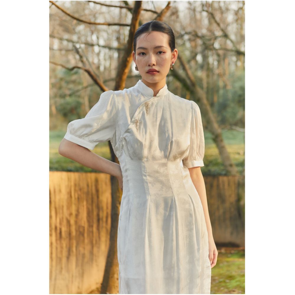 PaleBlueDot Original Design New Chinese White Jacquard Improved Cheongsam Dress Spring Summer image 3