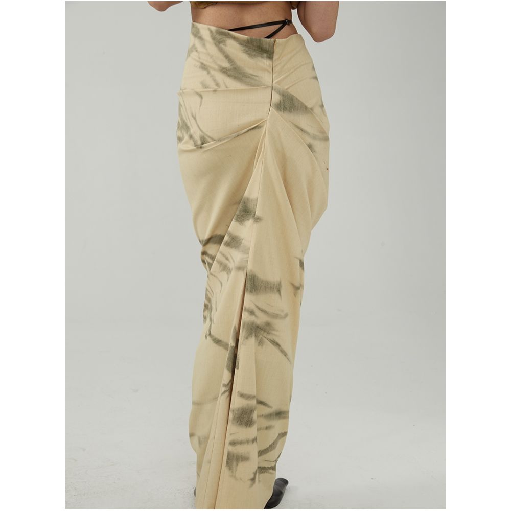 TMSstudio wrinkled print niche tight fitting autumn high waist slimming bag hip high end design personalized half body long skirt image 3