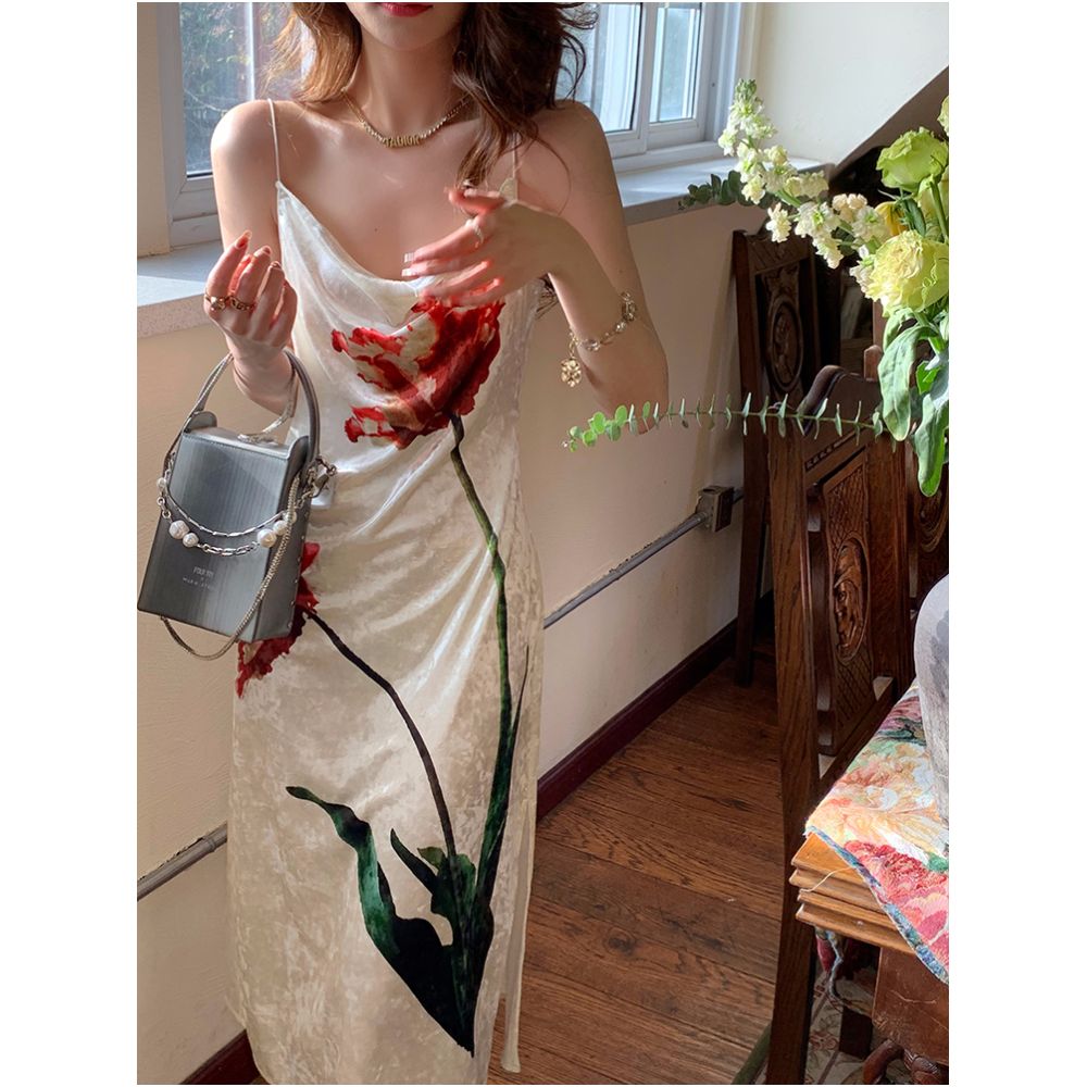 French collar velvet camisole dress for women in autumn 2023 light and mature style with a unique waist closure and floral print long skirt image 3
